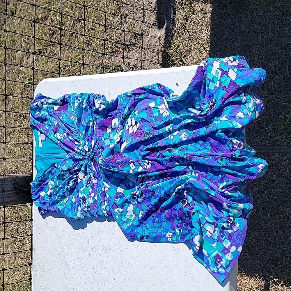 (4) Womans Medium (Bundle) - image 2